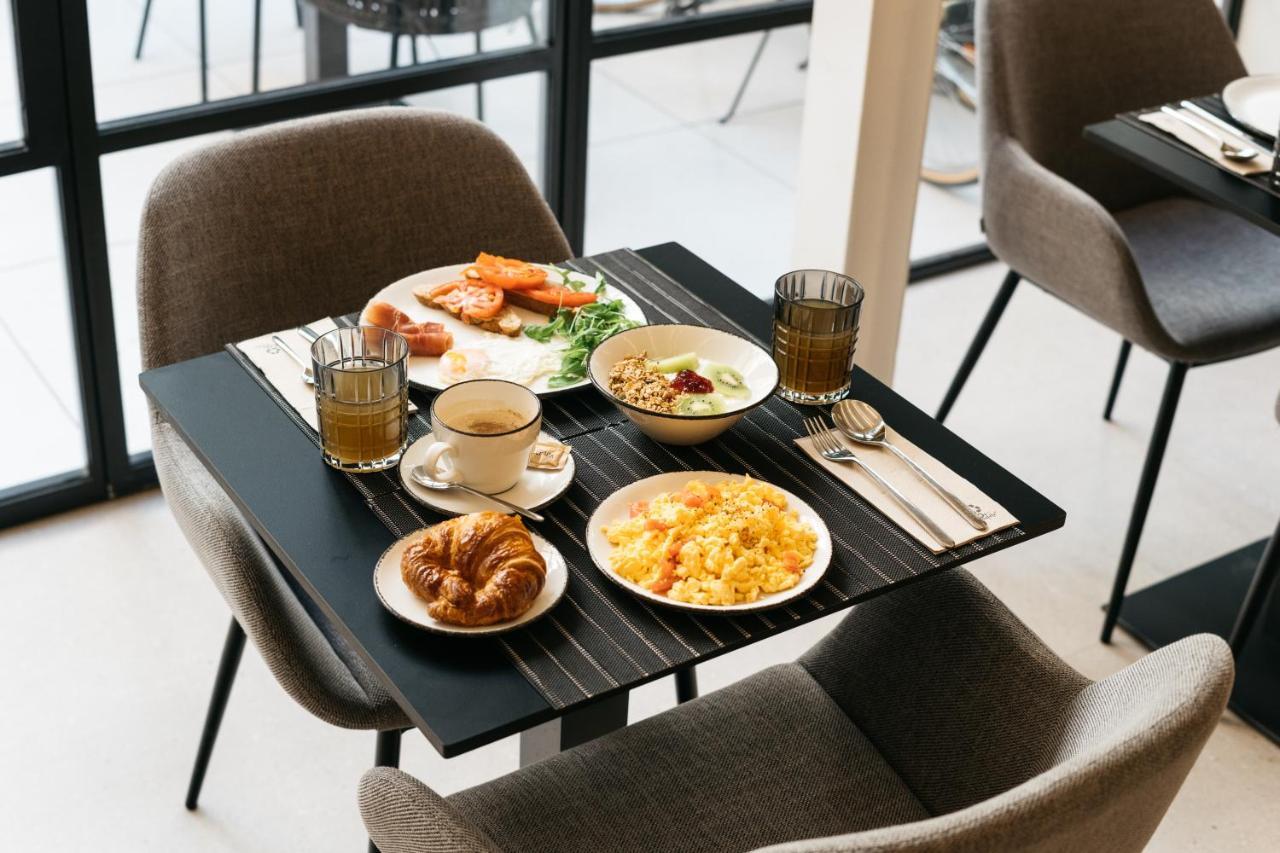Boutique Hotel Petit Montision Пальма-де-Майорка Экстерьер фото